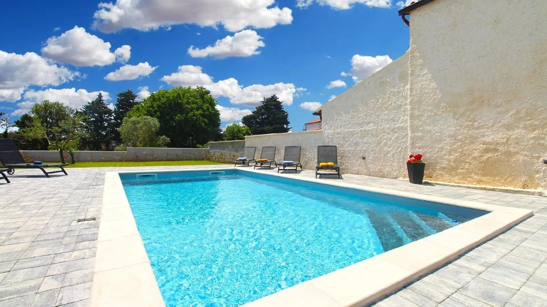 Holiday home Ferienhaus Mit Privatpool Fuer 6 Personen Ca 125 Qm In Liznjan, Istrien Suedkueste Von Istrien Croatia